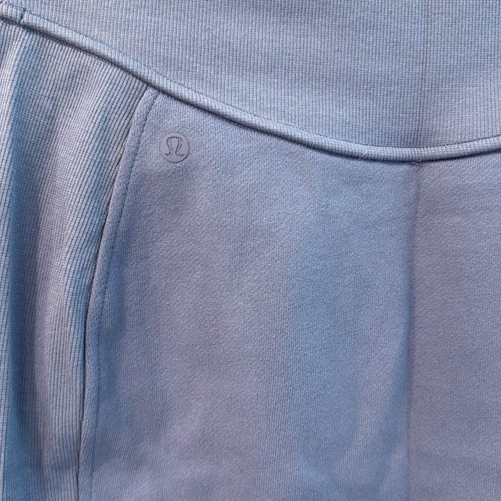 Lululemon Scuba High-Rise Mini Skirt - Picture 3 of 3